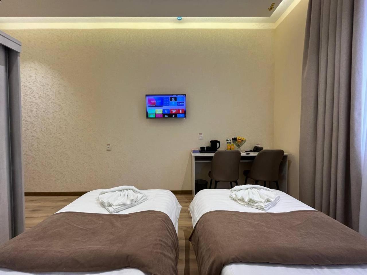 Aks Hotel タシュケント エクステリア 写真