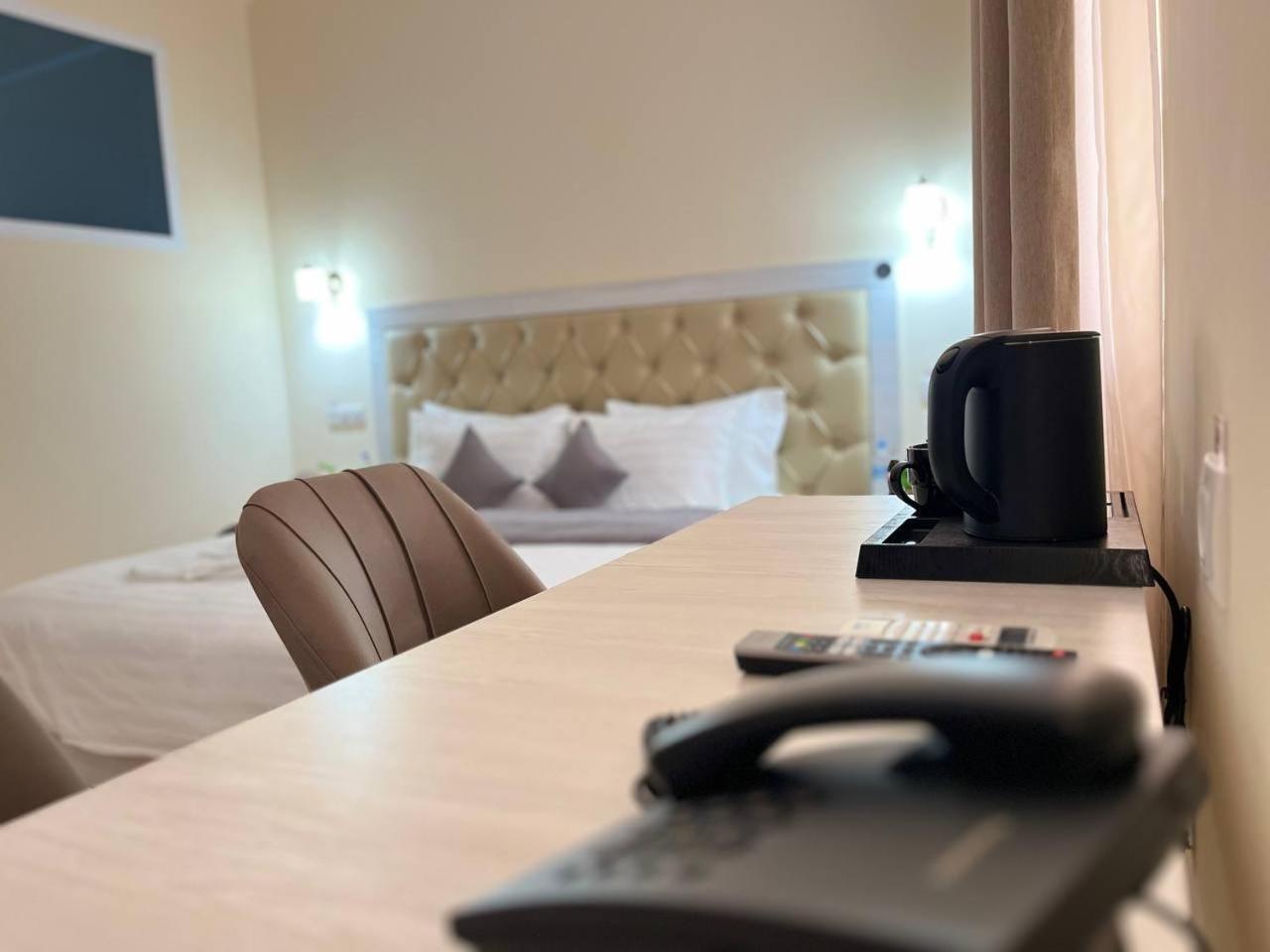 Aks Hotel タシュケント エクステリア 写真