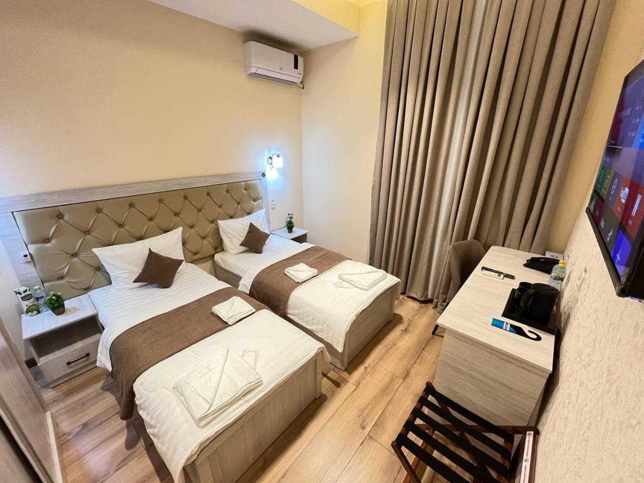 Aks Hotel タシュケント エクステリア 写真