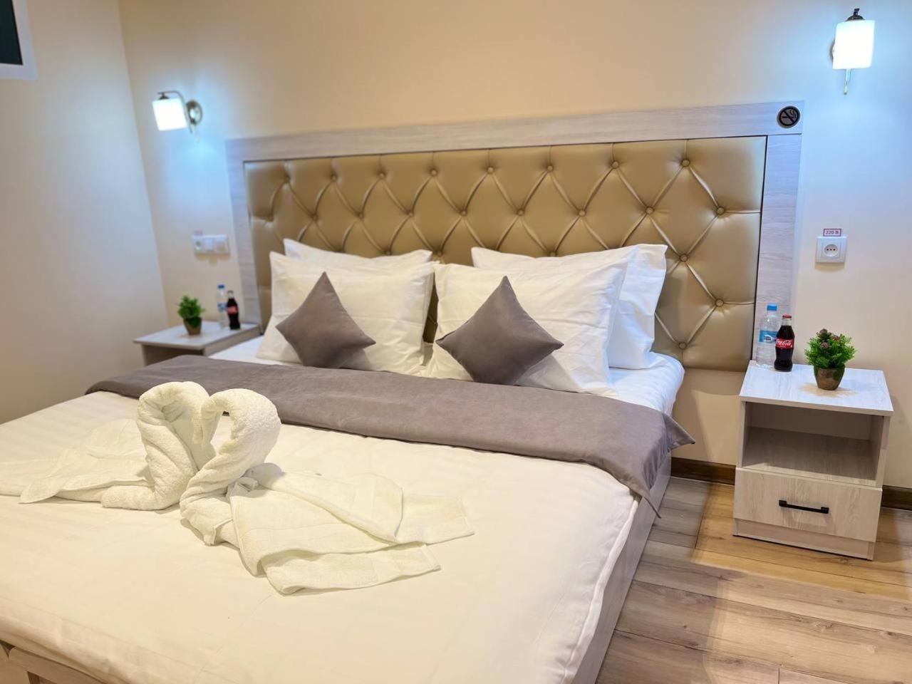 Aks Hotel タシュケント エクステリア 写真