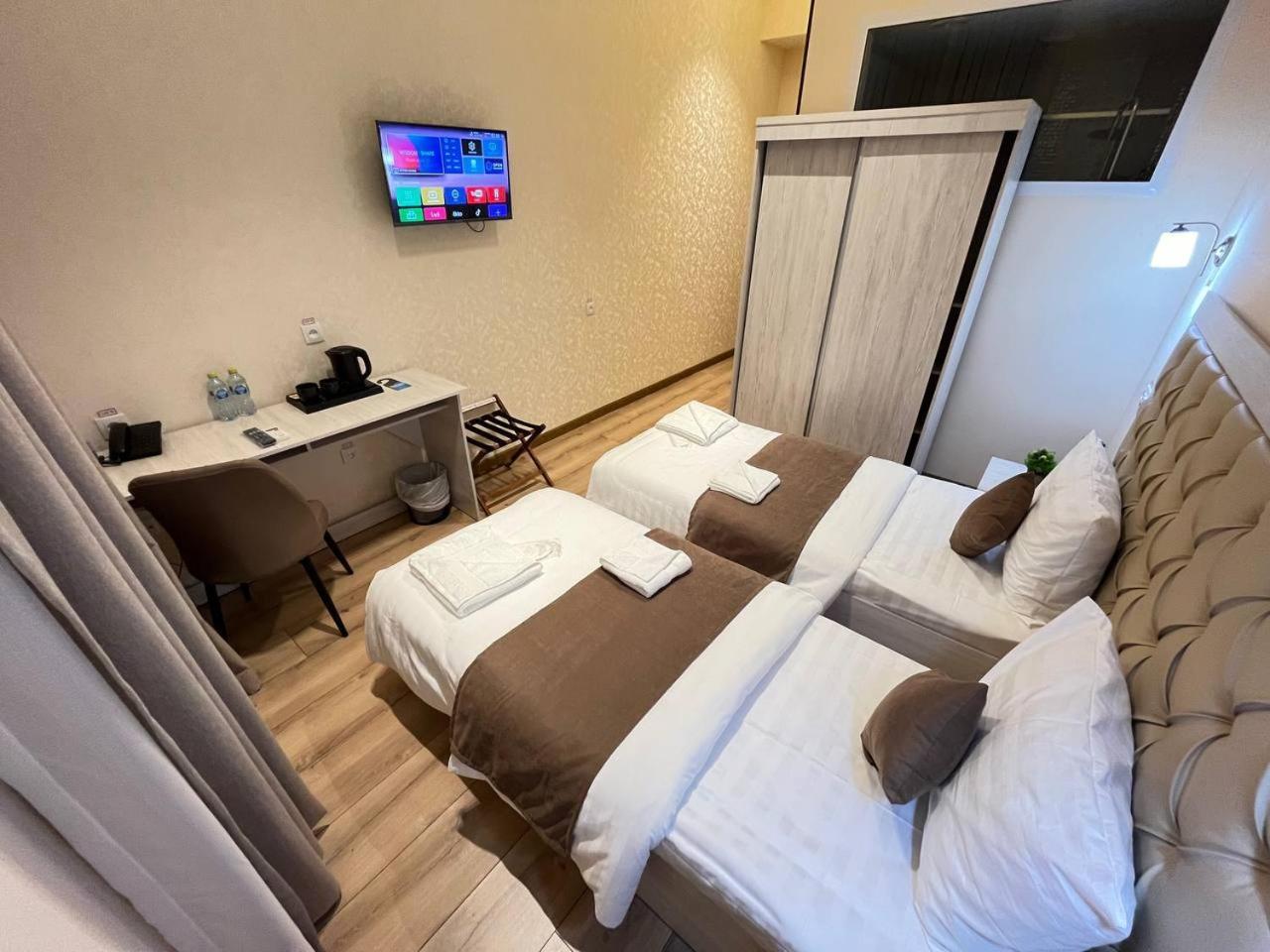 Aks Hotel タシュケント エクステリア 写真