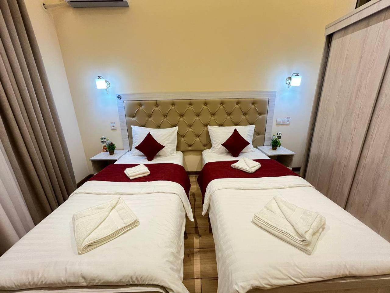 Aks Hotel タシュケント エクステリア 写真